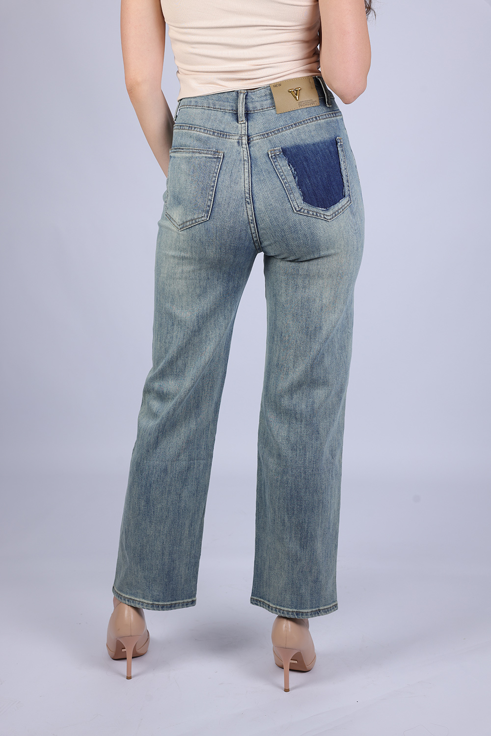 3B2A0092